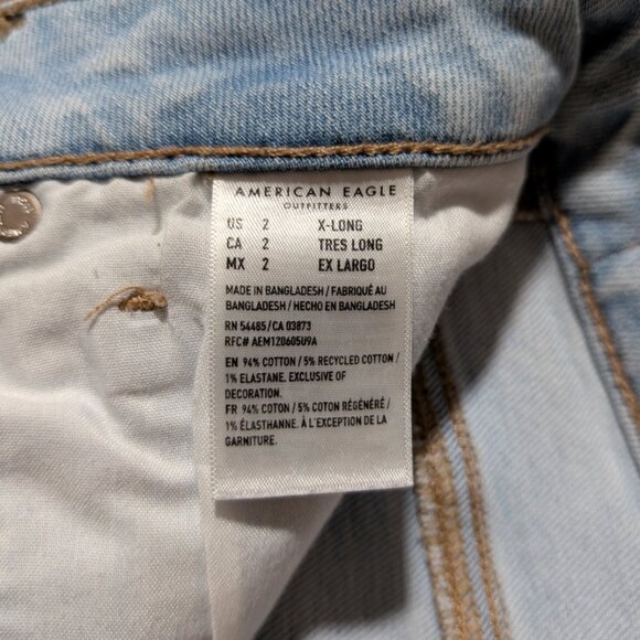 American Eagle mom straight jeans light wash size 2 X-long - Picture 6 of 15